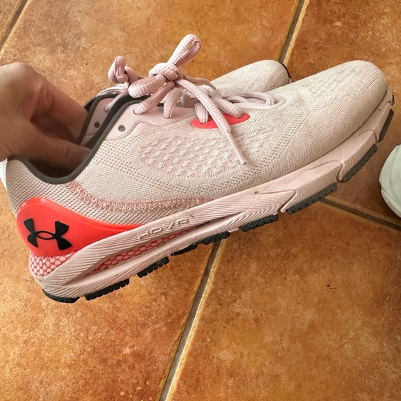 Under Armour Light Pink Athletic Shoes - Picture 1 of 2